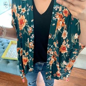 Knox Rose floral kimono
